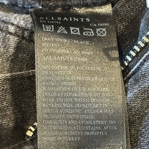 AllSaints Black Denim Midrise Fray Shorts Size 27 - Picture 5 of 8